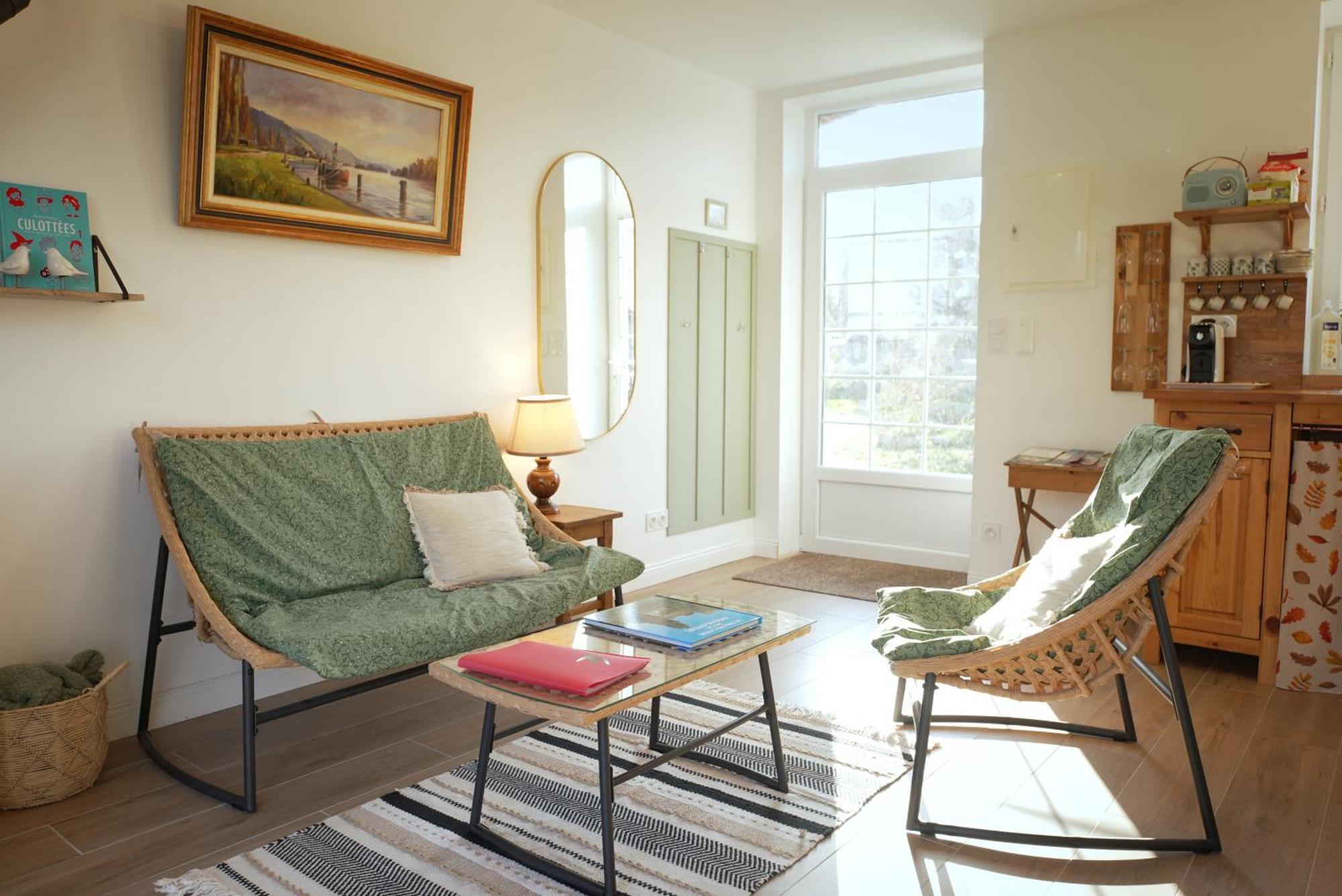 Les Jardins De Felicie Villa Poses Exterior photo